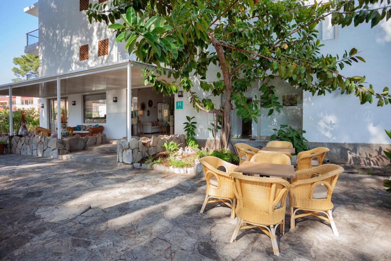 Petit Garden Hotel By Flacalco Cala Ratjada  Exterior foto